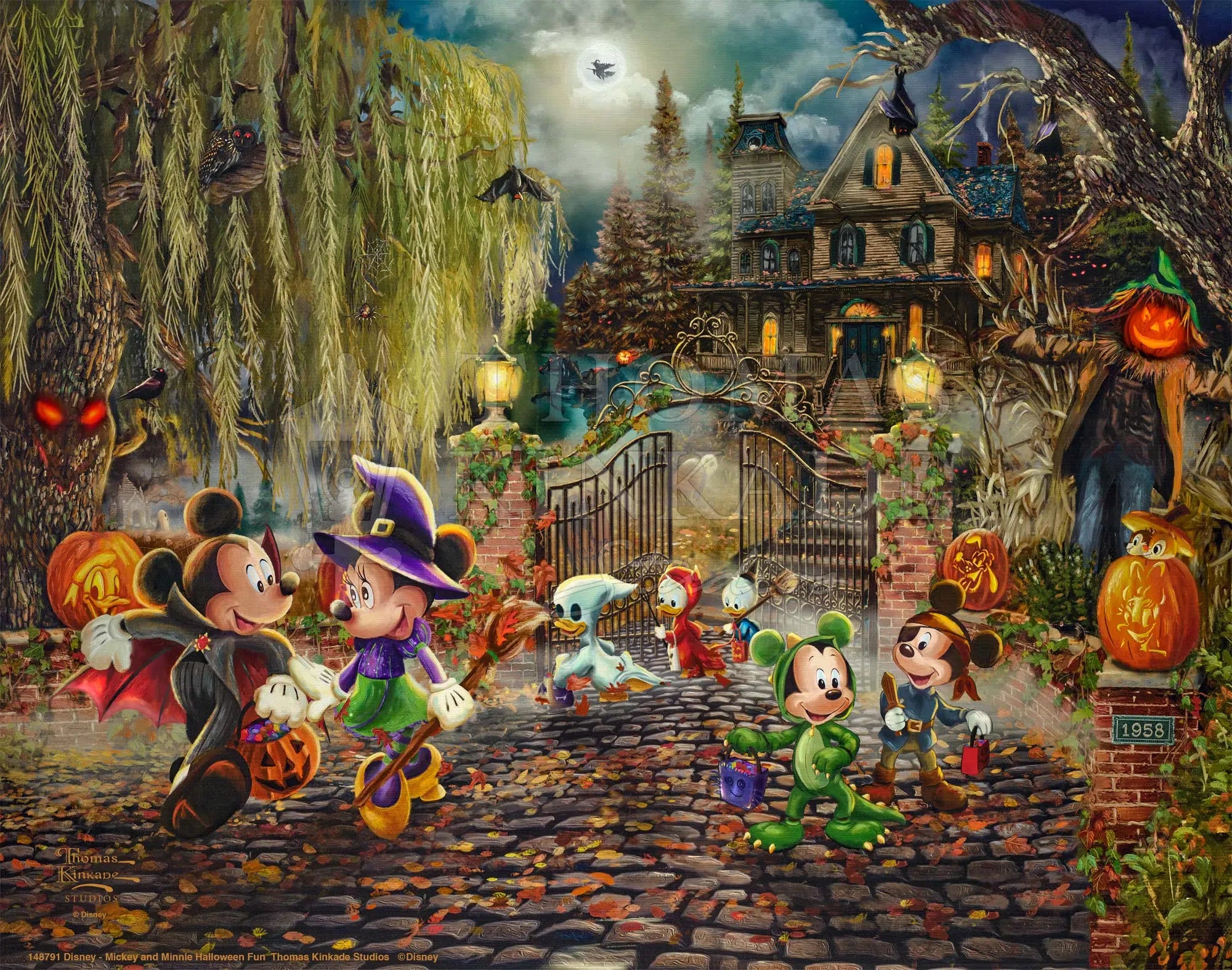Mickey & Minnie-Halloween Fun